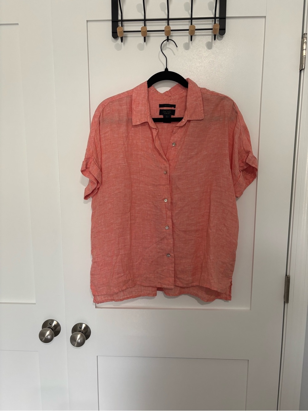 Women’s linen button up